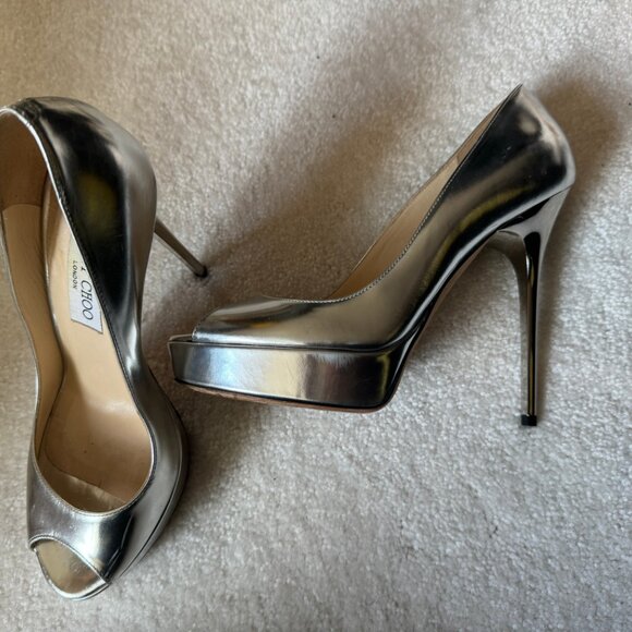 Jimmy Choo Patent leather silver heels - Picture 13 of 15
